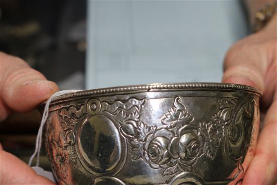 A 19th century Indian Colonial embossed silver sugar bowl by Cooke & Kelvey, Calcutta, 6.5 oz.